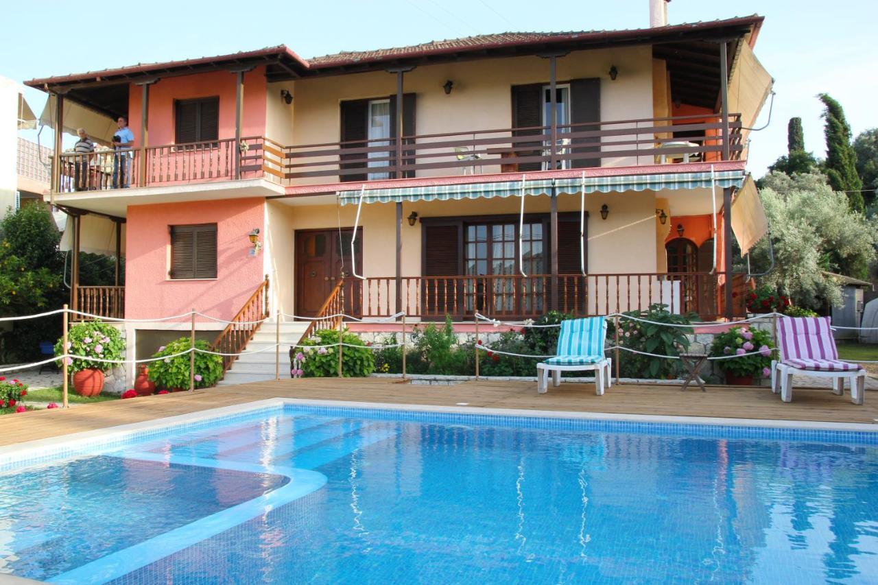Villa Dimitra Nikiana Buitenkant foto