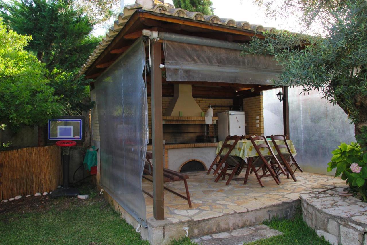 Villa Dimitra Nikiana Buitenkant foto