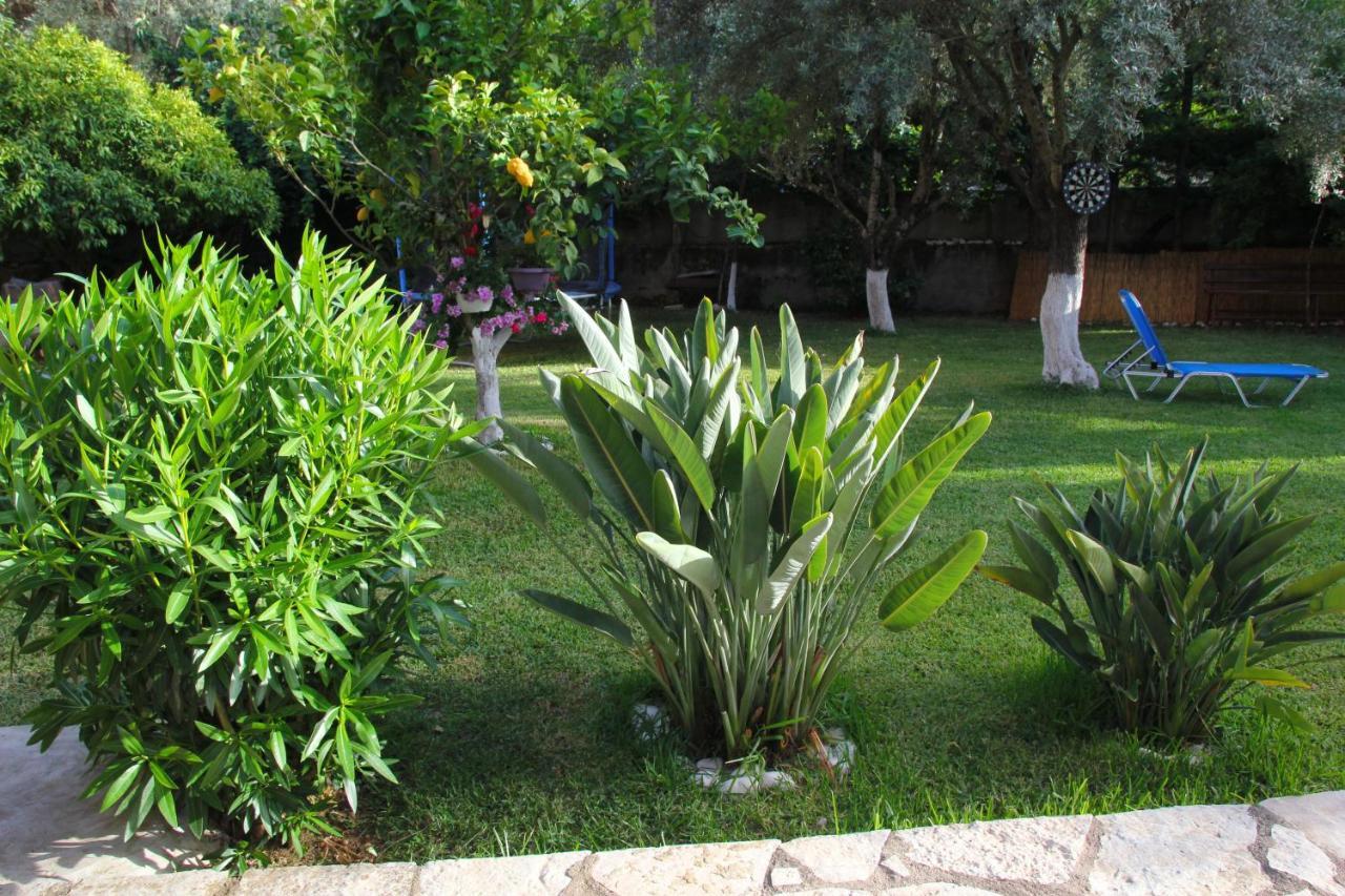 Villa Dimitra Nikiana Buitenkant foto
