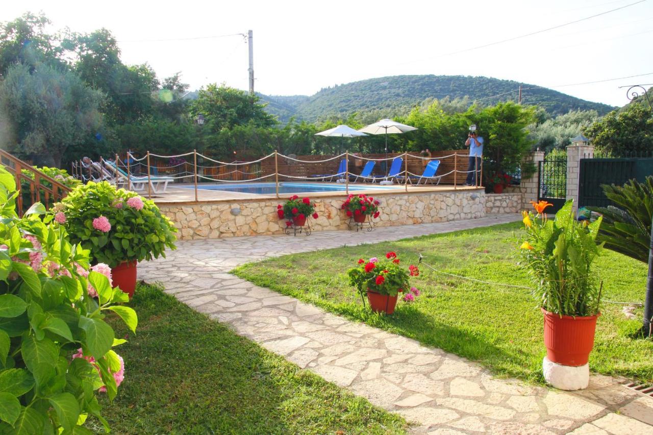 Villa Dimitra Nikiana Buitenkant foto